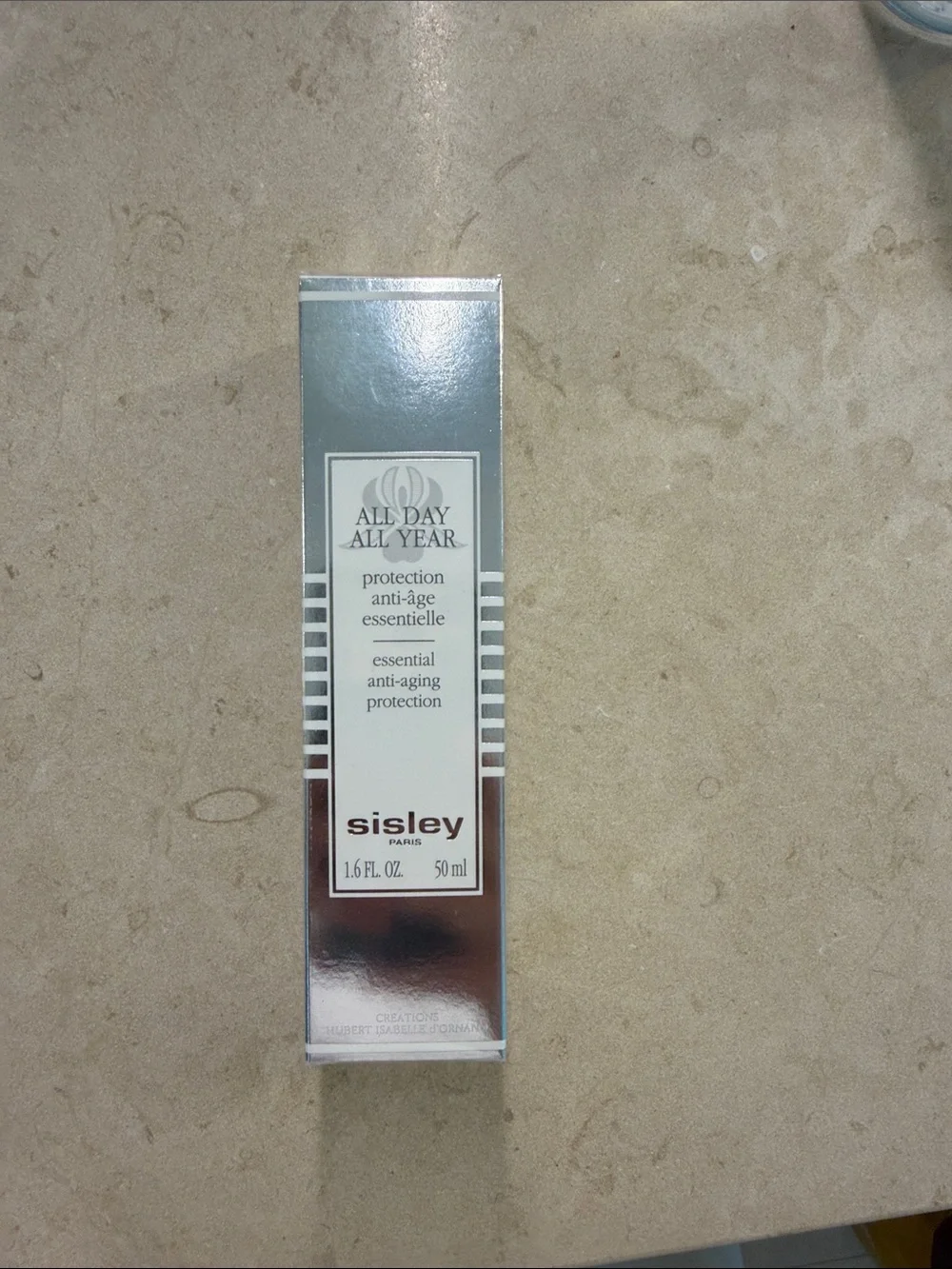 Sisley All Day All Year Essential Anti-Aging Protection - Silver